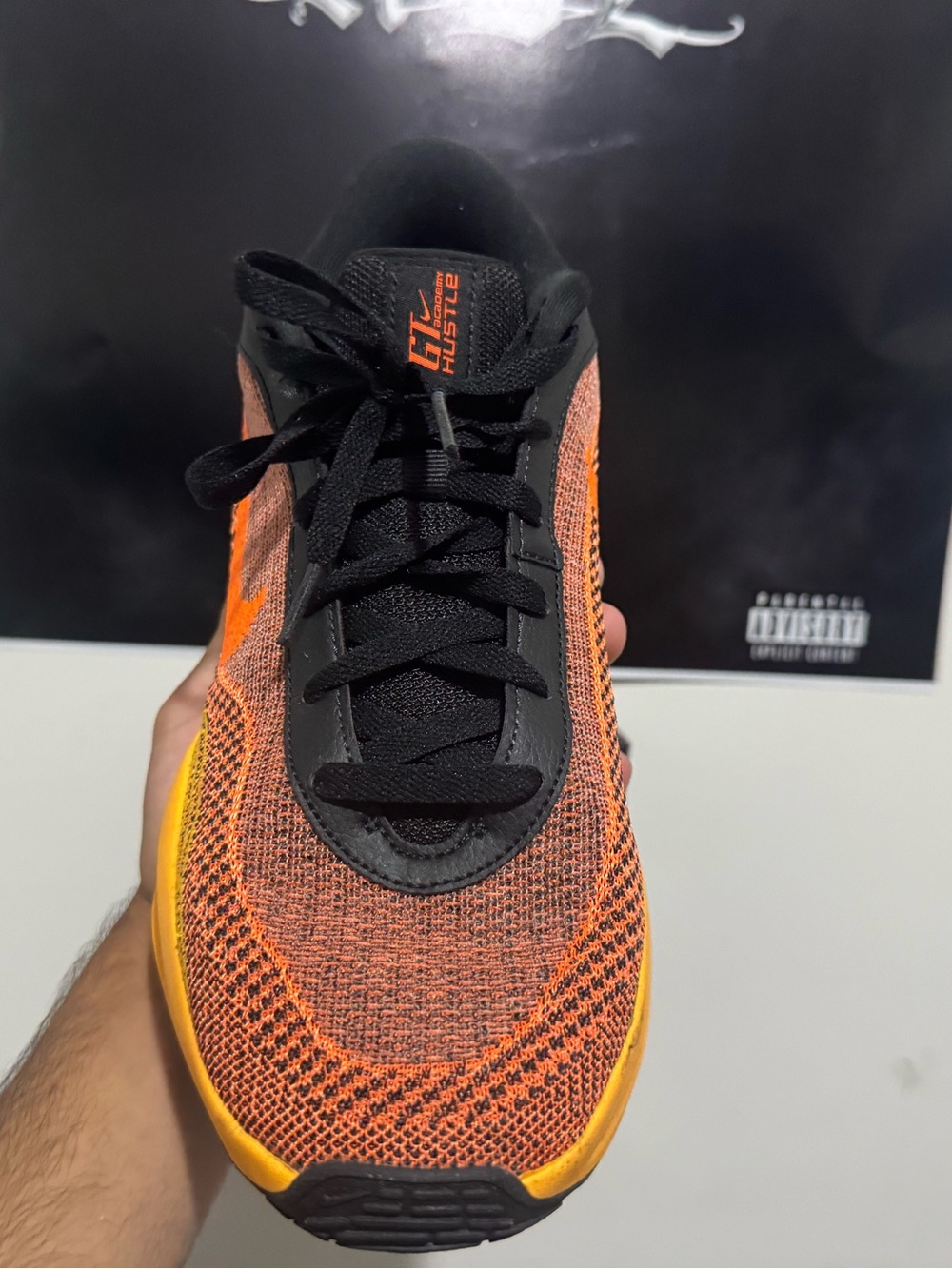 Nike G.T. Hustle Academy Orange Flyknit
Size 11 men - Picture 5 of 11